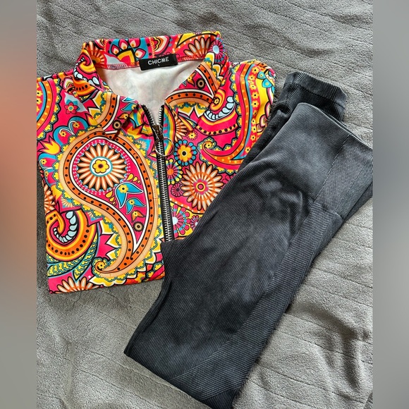 Brand new. Retro workout outfit. Leggings & top. Sz Small. - Picture 1 of 4